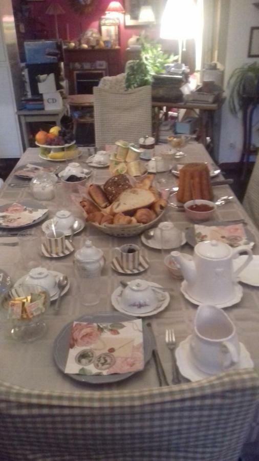 La Colline Des Roses Bed & Breakfast Conchil-le-Temple Exterior foto